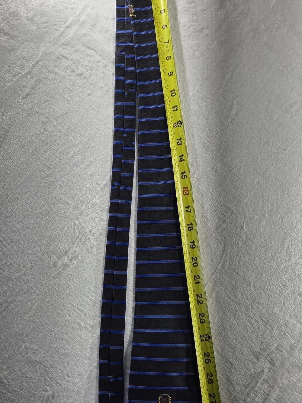 Vintage Tommy Hilfiger Men's Black & Blue Striped Pointed Tie with Logo - 0115